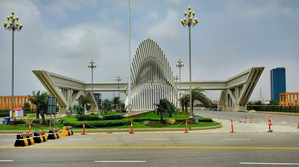BAHRIA TOWN